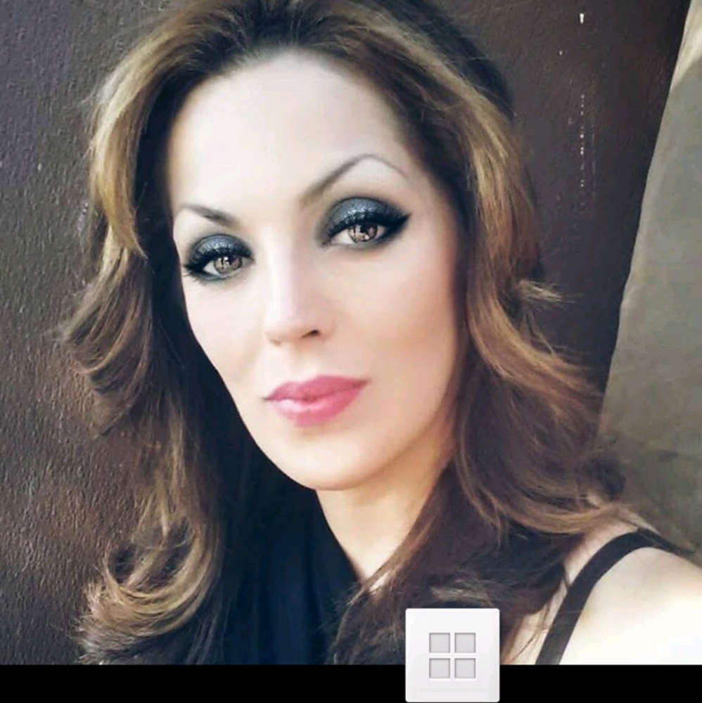 Meet your Posher, Veronica